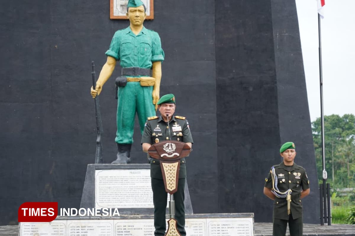 Dari Plataran untuk Negeri: Pesan Moral Gubernur Akmil bagi Calon Perwira TNI AD