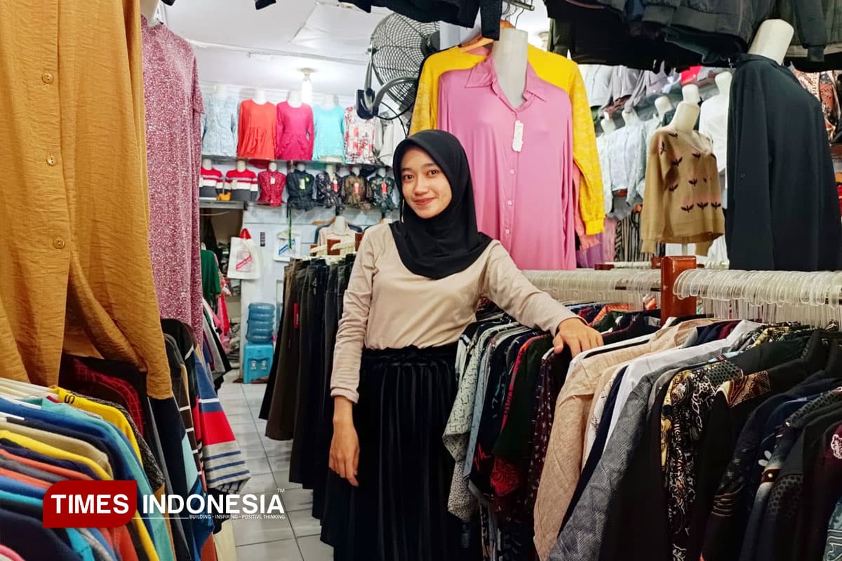 Sambut Lebaran, Toko Busana Indah Tetap Jadi Pilihan Belanja Pakaian di Magelang